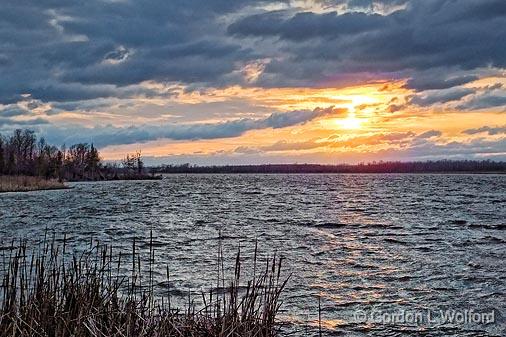 Rideau Canal Sunset_DSCF01107.jpg - Photographed along the Rideau Canal Waterway at Kilmarnock, Ontario, Canada.